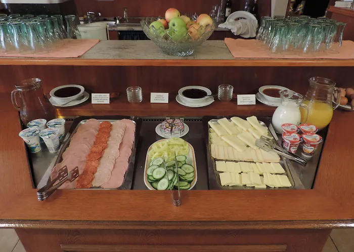 Platan 3* Секешфехервар